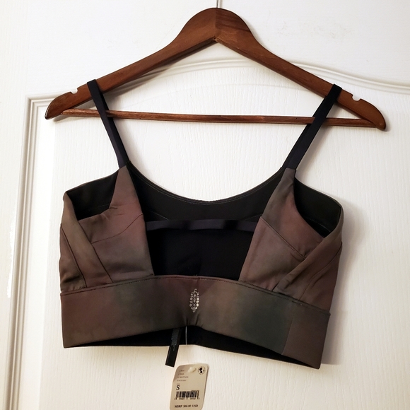 Free people movement beat the heat Reversible sports bra black camo S NWT - Picture 4 of 7
